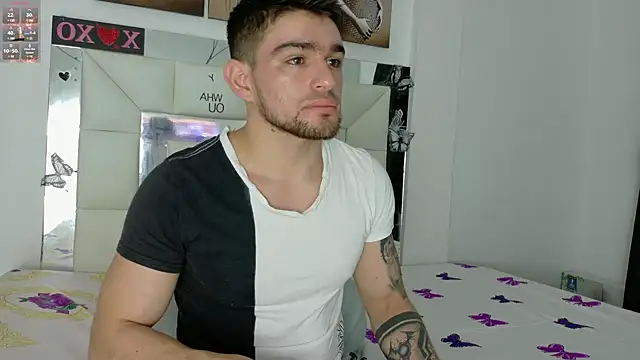 Sexy Alejandro  online show from February 24, 11:21 am