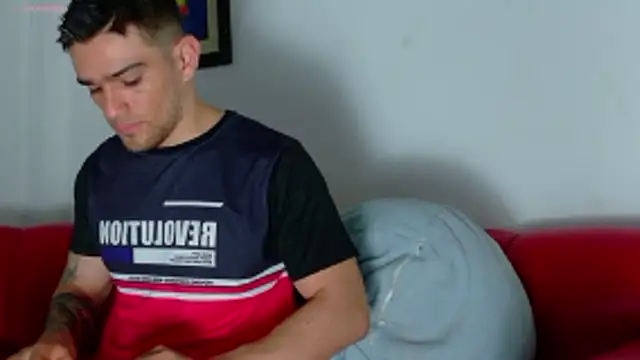 Sexy Alejandro  online show from May 26, 12:36 pm