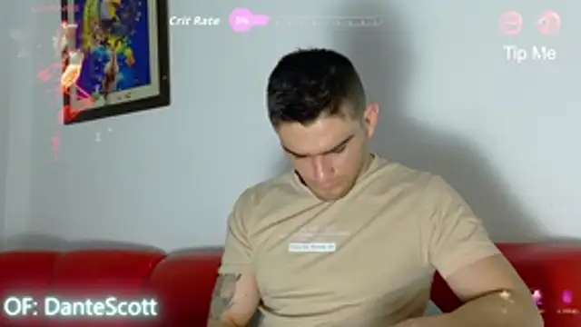 Snapshot of Sexy_Alejandro_ chatting on June 6, 11:59 am Sexy Alejandro online show from June 6, 11:59 am