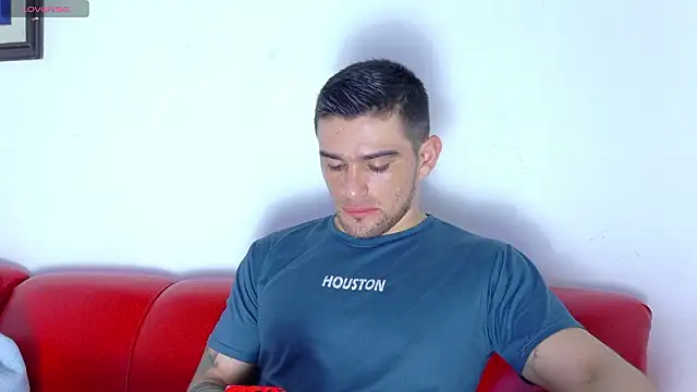 Sexy Alejandro  online show from March 20, 11:44 am