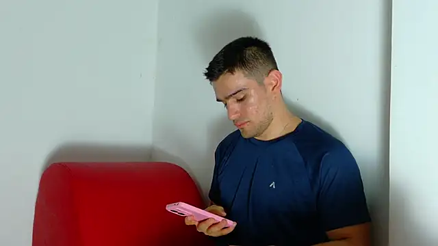 Sexy Alejandro  online show from May 14, 6:16 pm