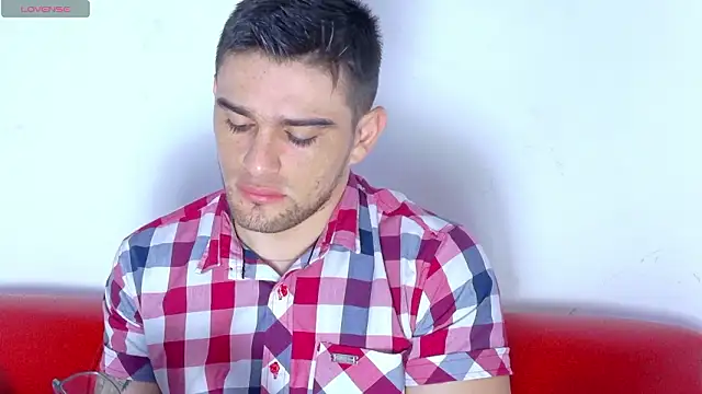 Sexy Alejandro  online show from March 19, 11:54 am