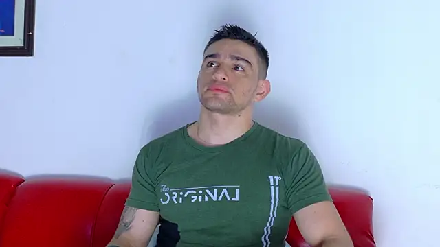 Sexy Alejandro  online show from March 12, 12:09 pm