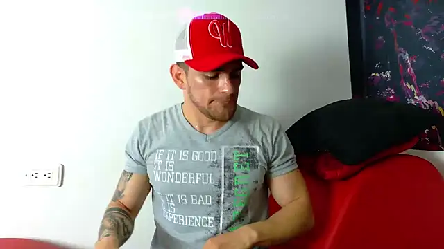 Snapshot of Sexy_Alejandro_ chatting on October 22, 12:04 pm Sexy Alejandro online show from October 22, 12:04 pm