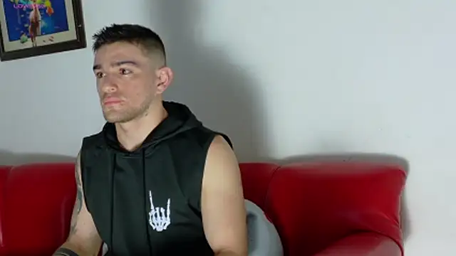Sexy Alejandro  online show from June 1, 1:22 pm
