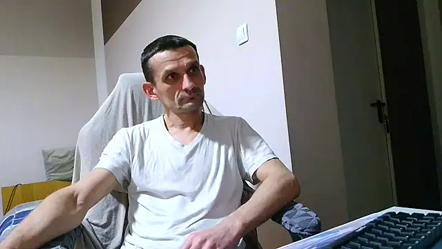 harddick1985big online show from October 29, 2:38 pm