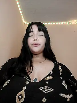 jacksyangeel2 online show from April 12, 7:44 am