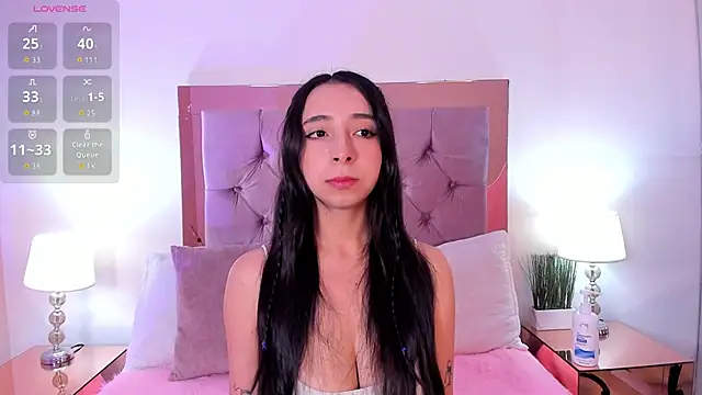 melanie hills online show from February 15, 11:31 am