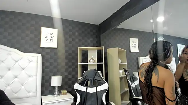 Snapshot of rave_connor chatting on March 13, 5:18 pm rave connor online show from March 13, 5:18 pm
