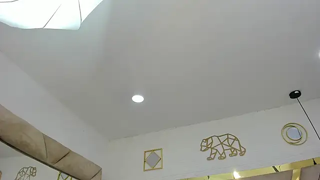 rave connor online show from April 4, 6:58 pm