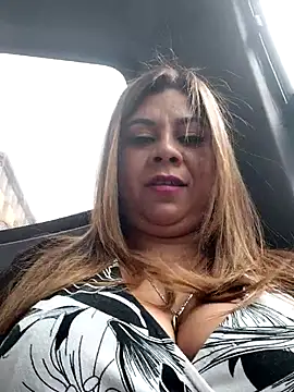 Laura-Hernandez online show from October 30, 3:42 pm