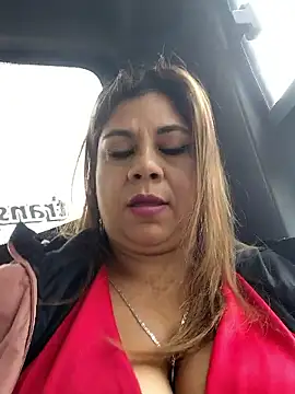 Laura-Hernandez online show from November 14, 3:26 pm