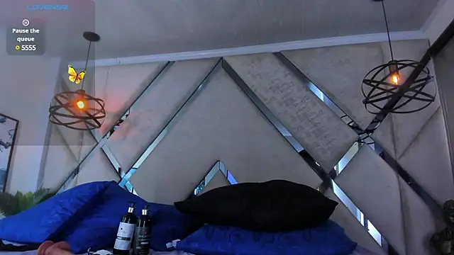 Leah Evans3 online show from February 16, 7:16 pm