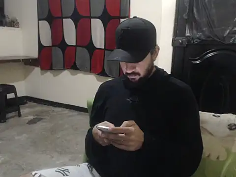 leonamable12 online show from March 3, 5:58 am