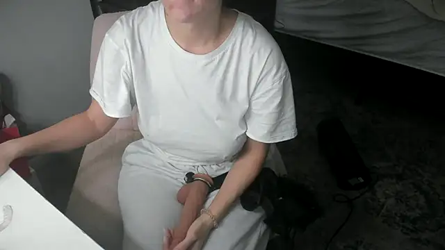 bigb00tyjudyyX online show from February 16, 6:06 pm