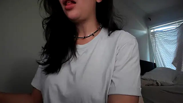Snapshot of bigb00tyjudyyX chatting on September 22, 12:44 pm bigb00tyjudyyX online show from September 22, 12:44 pm