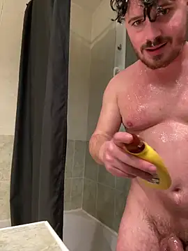 frenchboy9711 online show from December 16, 11:09 pm