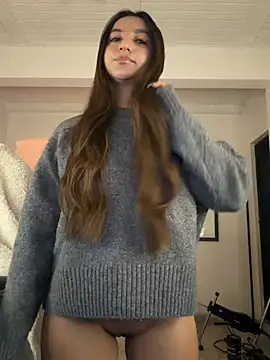 aly golden  online show from April 21, 11:33 pm