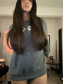 aly golden  online show from July 19, 9:44 pm