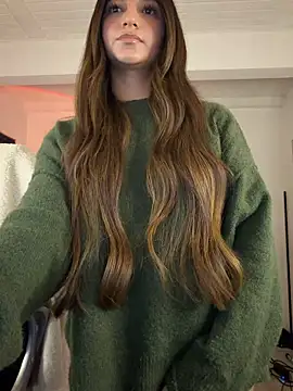 aly golden  online show from March 21, 5:30 am