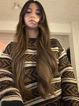 aly golden  online show from March 15, 3:57 am