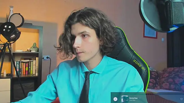 Snapshot of daddyMarty420 chatting on November 1, 3:17 pm daddyMarty420 online show from November 1, 3:17 pm