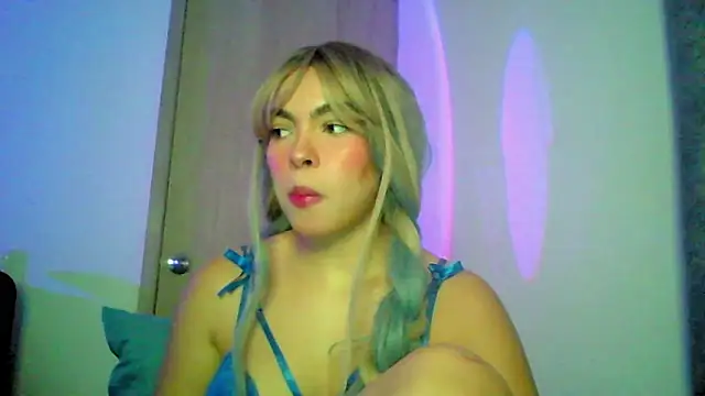 Kiri Cutee online show from September 18, 4:37 am