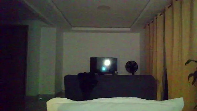 Kiri Cutee online show from November 28, 4:56 am