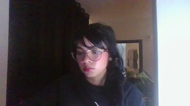 Kiri Cutee online show from February 14, 5:30 am