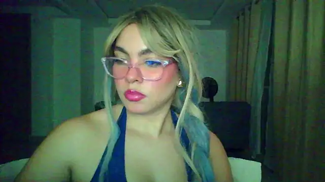 Kiri Cutee online show from December 4, 4:33 am