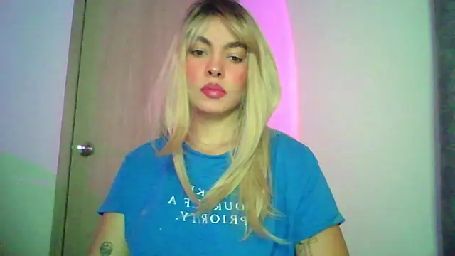 Kiri Cutee online show from October 9, 4:24 am