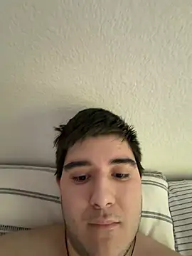 Yann 18 online show from May 4, 2:53 pm