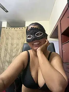 Snapshot of kamayanisingh24 chatting on March 8, 6:47 pm kamayanisingh24 online show from March 8, 6:47 pm