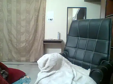 Snapshot of kamayanisingh24 chatting on January 26, 7:52 pm kamayanisingh24 online show from January 26, 7:52 pm