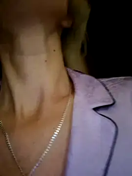 YourJuliena online show from March 18, 3:33 pm