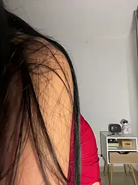 Snapshot of Valentina_cartier chatting on February 15, 5:09 am Valentina cartier online show from February 15, 5:09 am