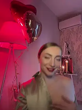 kira proxima 02 online show from March 6, 6:30 am