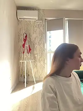 kira proxima 02 online show from March 18, 7:01 am