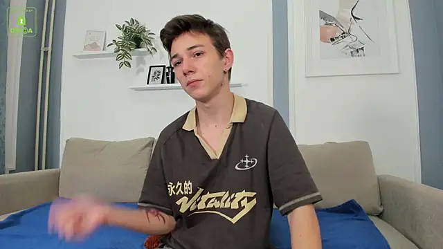 Snapshot of Viego_Pattel chatting on September 27, 4:35 pm Viego Pattel online show from September 27, 4:35 pm