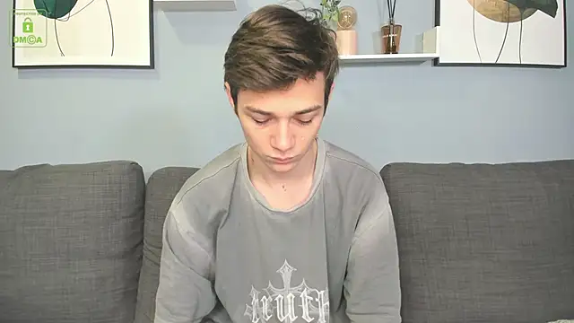 Viego Pattel online show from October 31, 5:31 pm