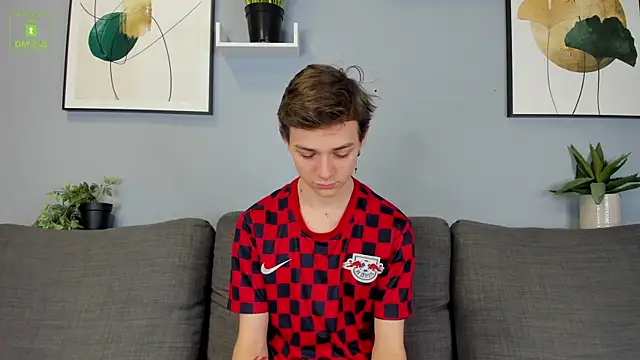 Viego Pattel online show from November 14, 5:27 pm