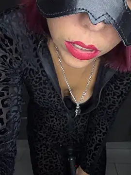 Snapshot of Porcella96 chatting on October 27, 8:54 pm Porcella96 online show from October 27, 8:54 pm