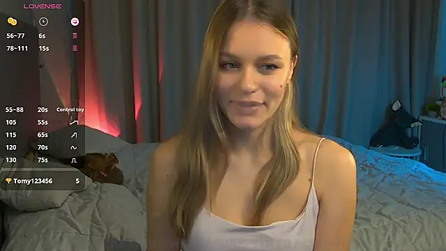 BritneyRoot online show from February 16, 2:00 pm