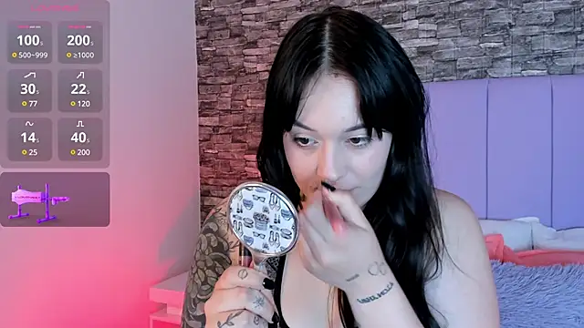 Snapshot of aurora_sweet2 chatting on January 2, 1:30 pm aurora sweet2 online show from January 2, 1:30 pm