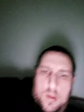 Snapshot of HE-M123 chatting on October 15, 1:04 am HE-M123 online show from October 15, 1:04 am