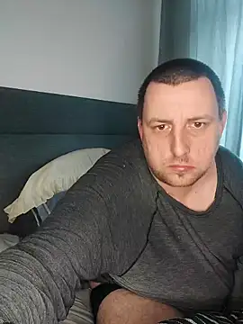 HE-M123 online show from December 21, 9:33 am