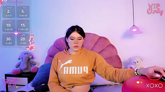 Alliemilky online show from February 13, 7:36 pm