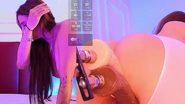 Luna monroe  online show from February 10, 11:31 am