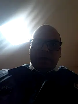 Camilo-31RI online show from June 24, 11:35 pm