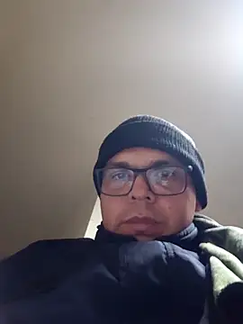 Camilo-31RI online show from May 27, 1:57 am